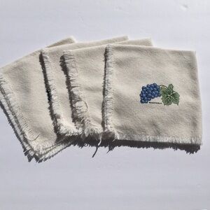 Vintage Monticello Grape Linen Towel/Napkin (4)